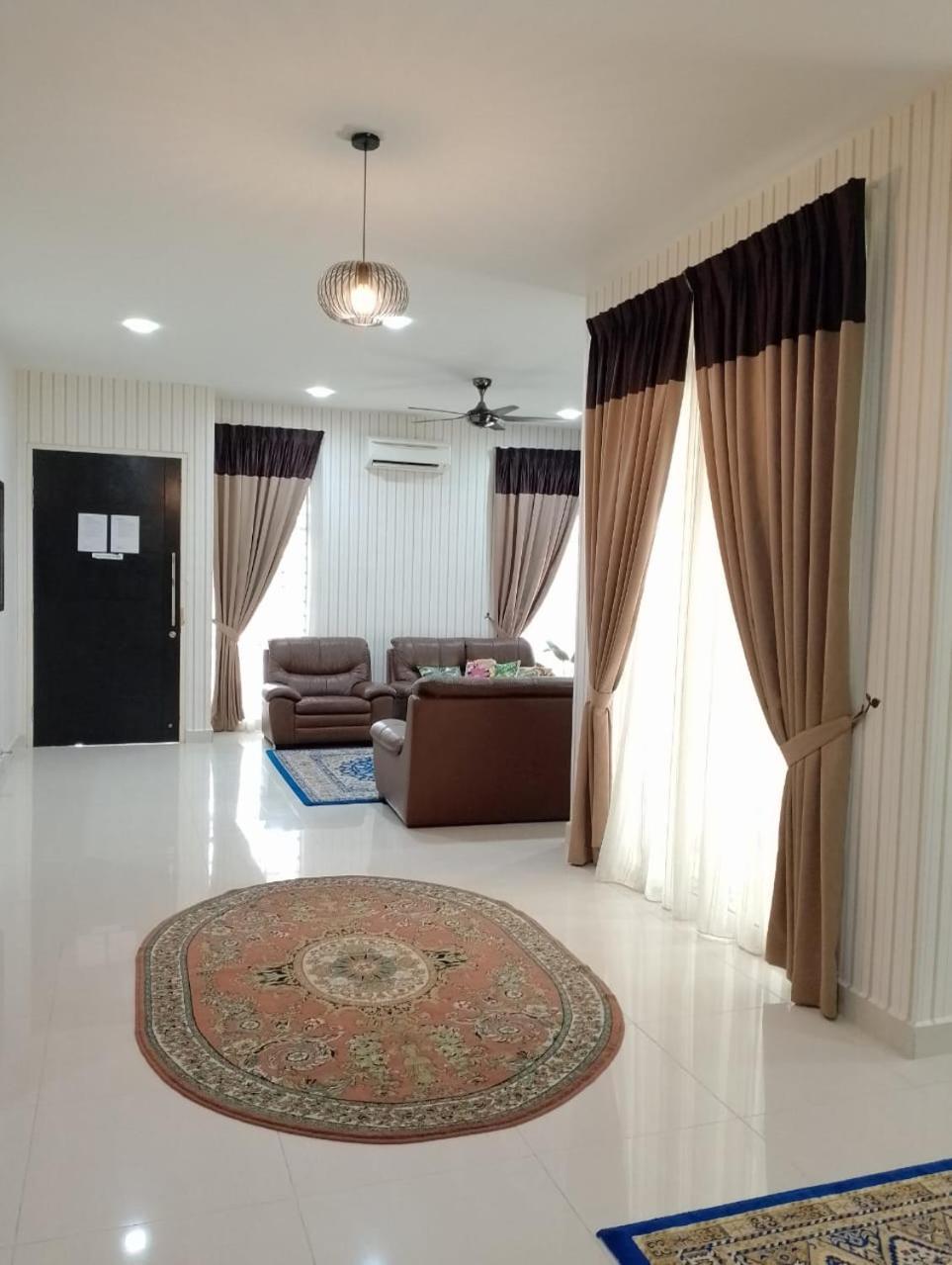 Juniper Homestay Putrajaya Presint 11 מראה חיצוני תמונה