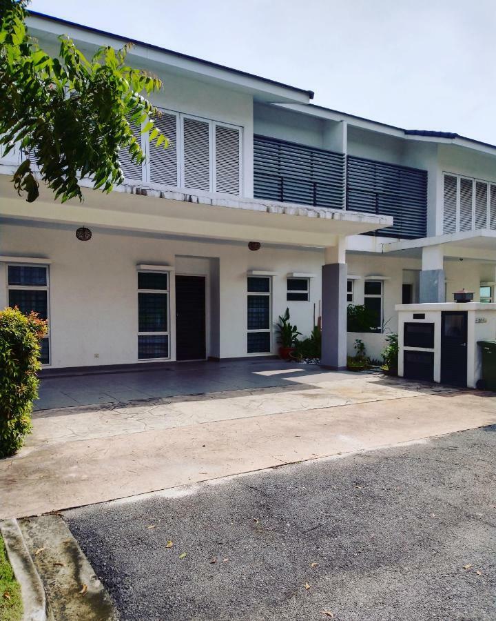 Juniper Homestay Putrajaya Presint 11 מראה חיצוני תמונה